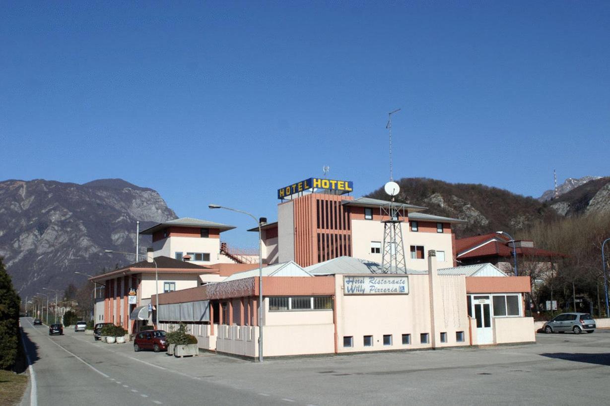 Hotel Willy Gemona del Friuli Εξωτερικό φωτογραφία