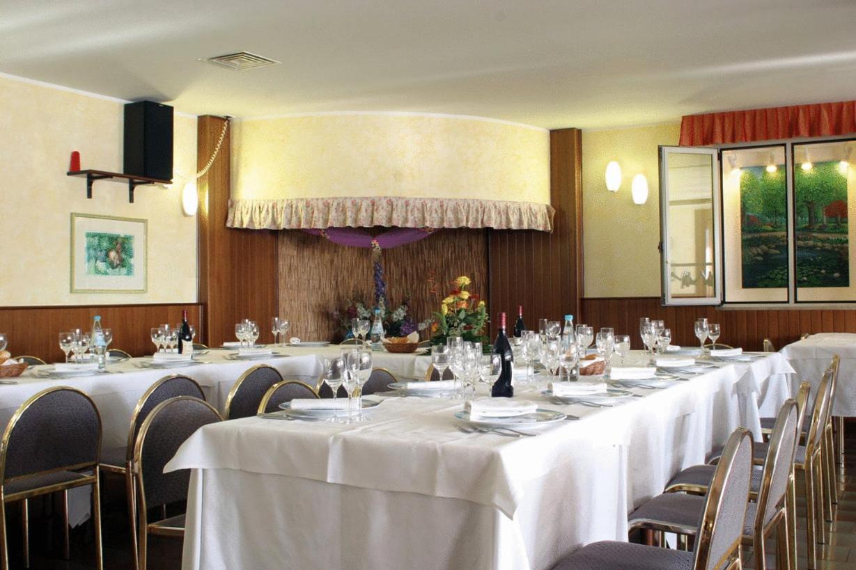 Hotel Willy Gemona del Friuli Εξωτερικό φωτογραφία