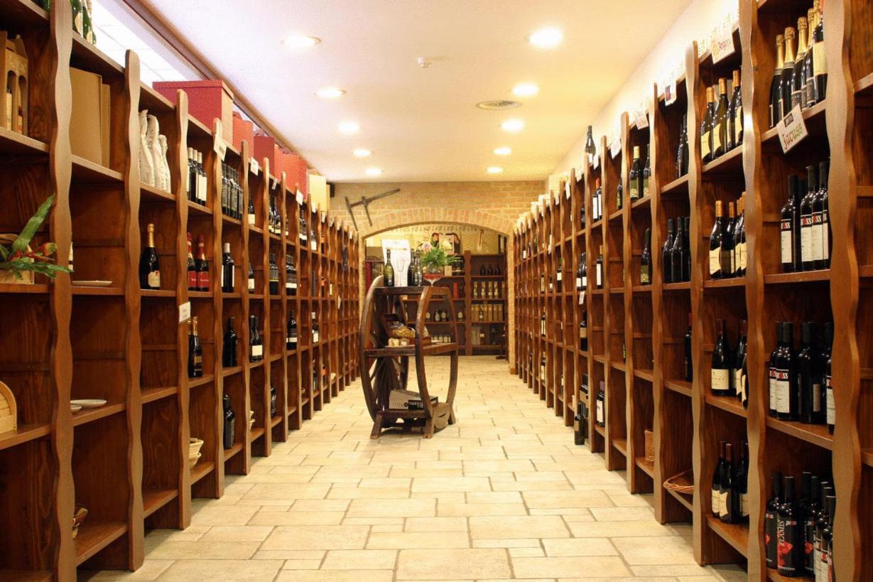 Hotel Willy Gemona del Friuli Εξωτερικό φωτογραφία