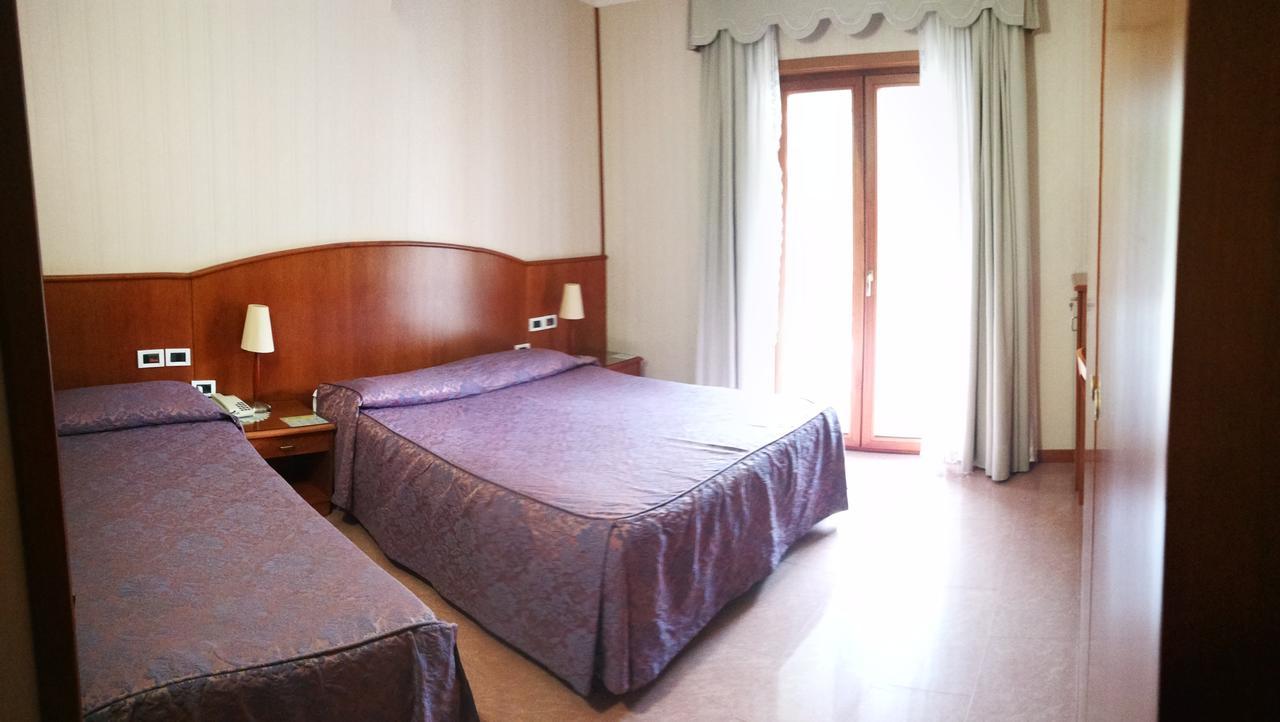 Hotel Willy Gemona del Friuli Εξωτερικό φωτογραφία
