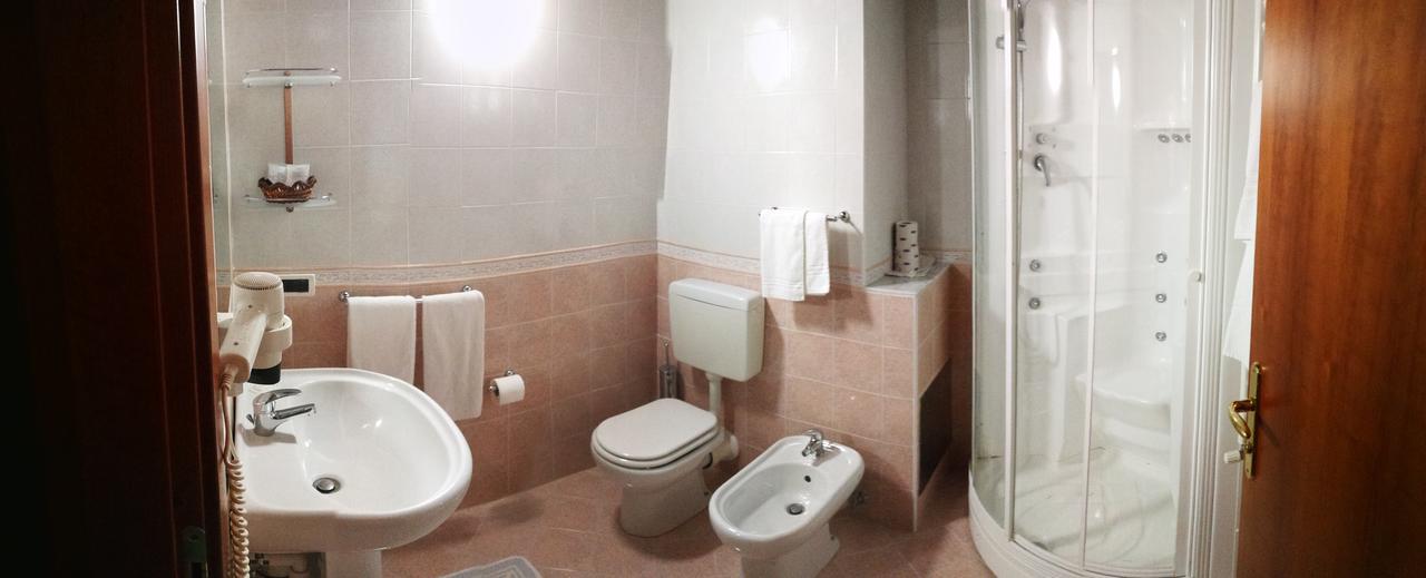 Hotel Willy Gemona del Friuli Εξωτερικό φωτογραφία